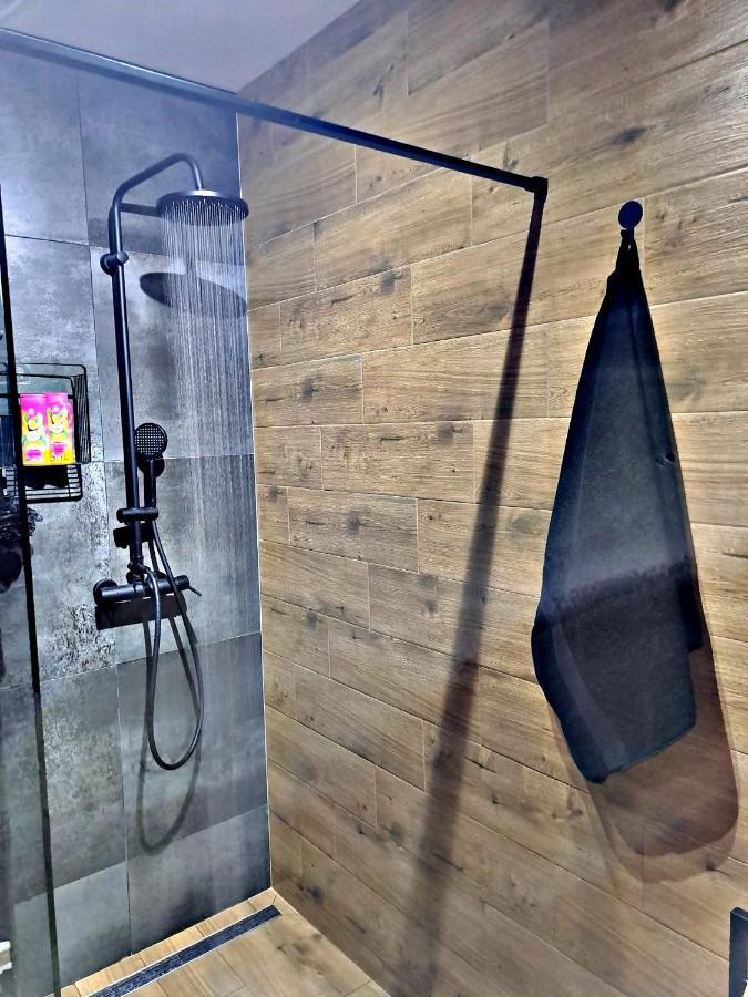 Apartman Aria De Lux มาคาร์สกา ภายนอก รูปภาพ