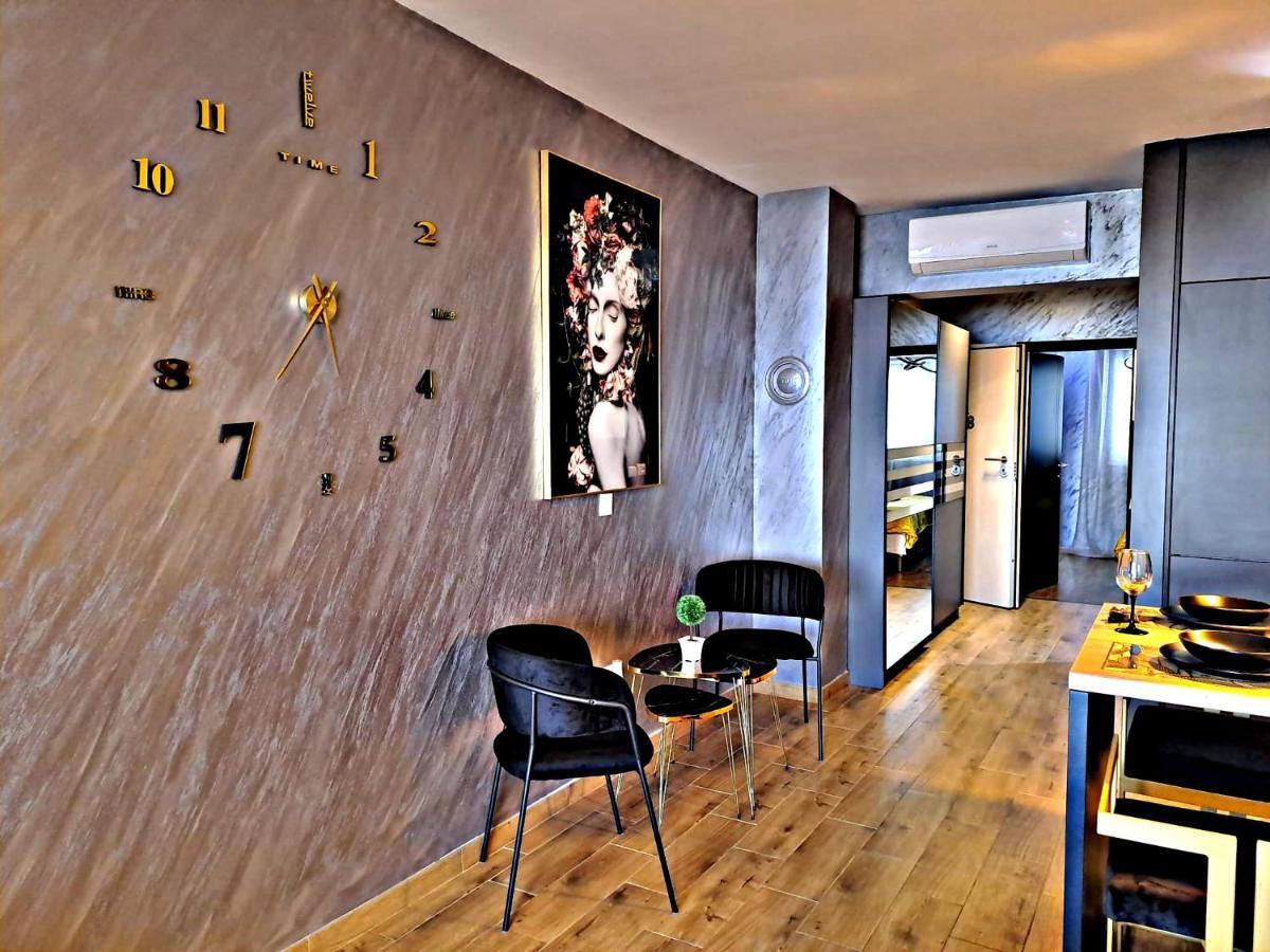 Apartman Aria De Lux มาคาร์สกา ภายนอก รูปภาพ