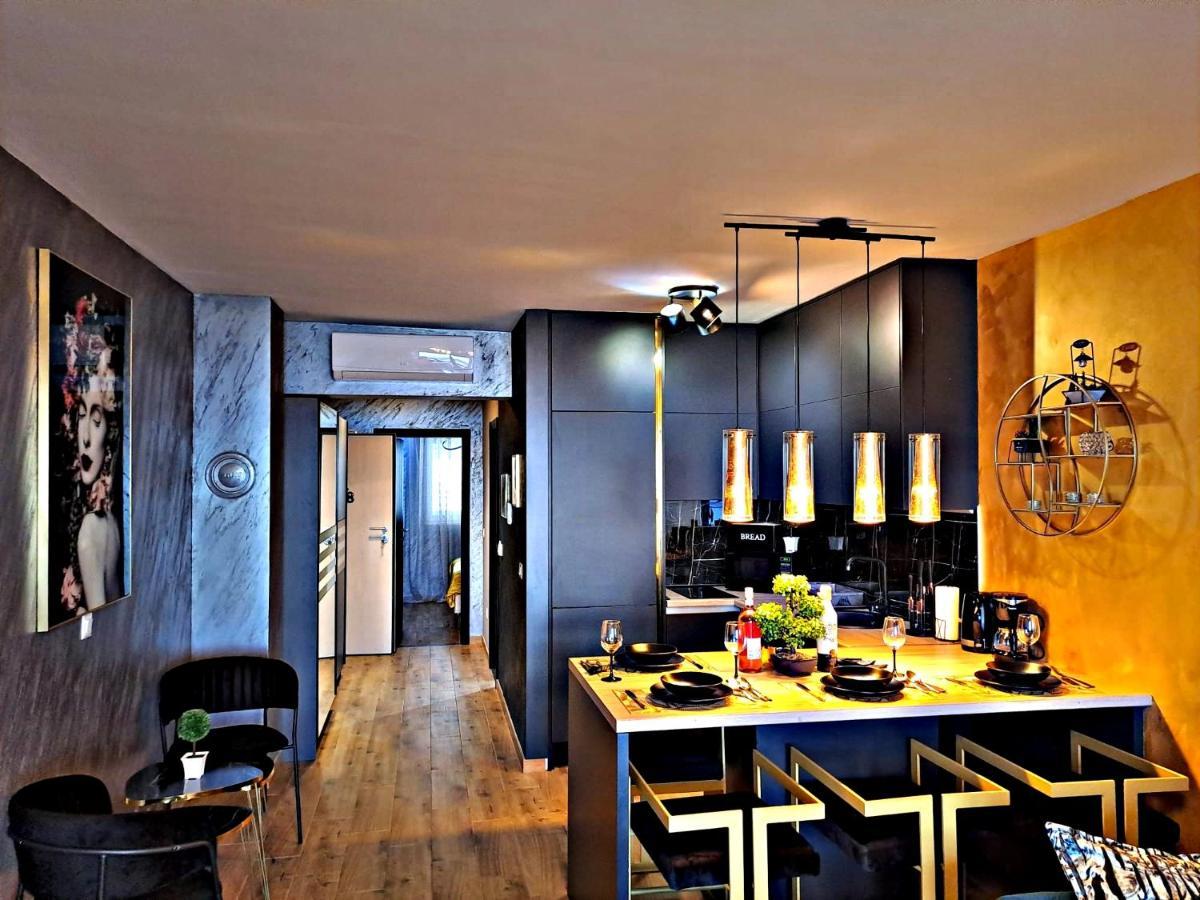 Apartman Aria De Lux มาคาร์สกา ภายนอก รูปภาพ